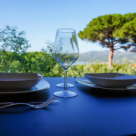 Glamping Fonte Murata * ポルトフェッラーイオ